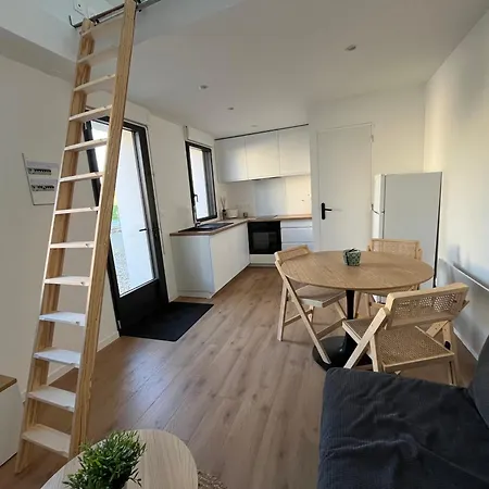 Maison Neuve Avec Mezzanine * 프레랑